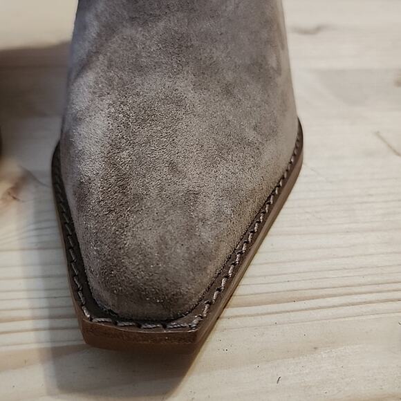 VINCE CAMUTO SLOUCHED LEATHER WESTERN BOOTS WOMANS 5 TAN SUEDE MADE IN BRAZIL - Picture 5 of 16